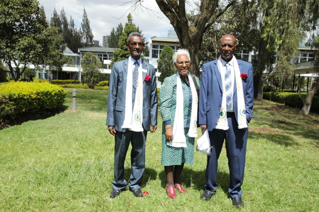 All three guests of honor